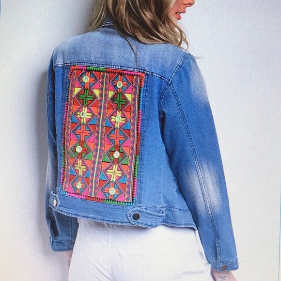 🔥LAST ONE🔥Embroidered denim jacket - Picture 1 of 4